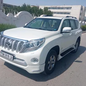 Toyota Land Cruiser Prado 2014