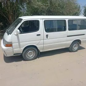 Toyota Hiace 1996