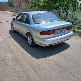 Hyundai Sonata 1996