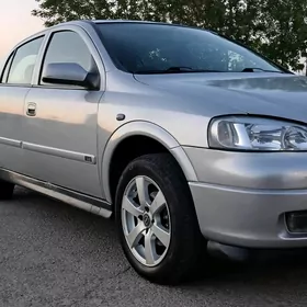 Opel Astra 2003