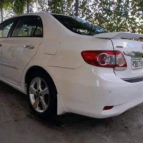 Toyota Corolla 2011