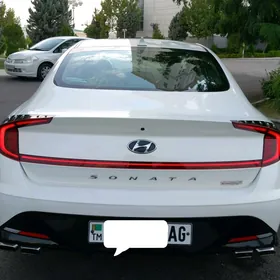 Hyundai Sonata 2021