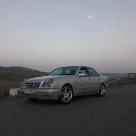 Mercedes-Benz C320 1996