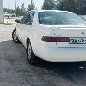 Toyota Camry 1999