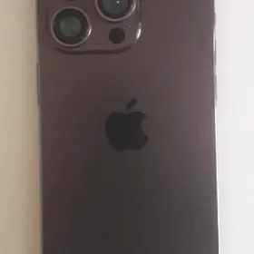 Телефон  iphone 14