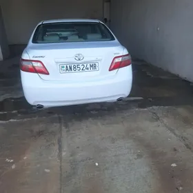 Toyota Camry 2010