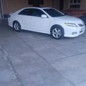 Toyota Camry 2011