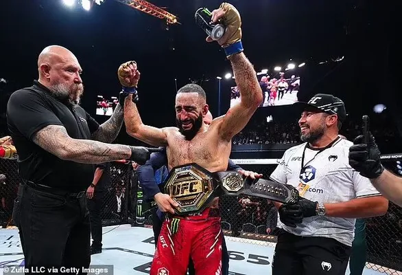 Белал Мухаммад стал чемпионом UFC, одолев Леона Эдвардса