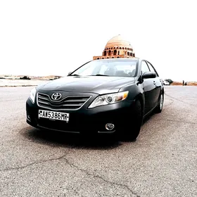 Toyota Camry 2010