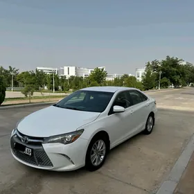 Toyota Camry 2016