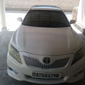 Toyota Camry 2010