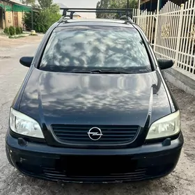 Opel Zafira 2001