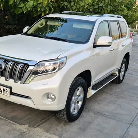 Toyota Land Cruiser Prado 2014