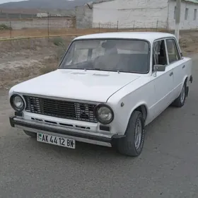 Lada 2104 1985