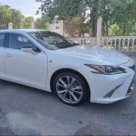 Lexus ES 350 2020