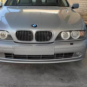 BMW E39 2001