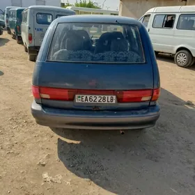 Toyota Previa 1992