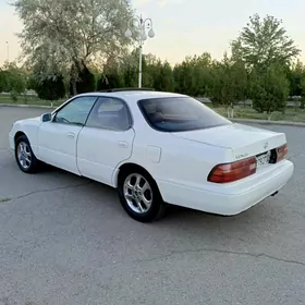 Lexus ES 300 1992
