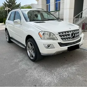 Mercedes-Benz ML350 2011