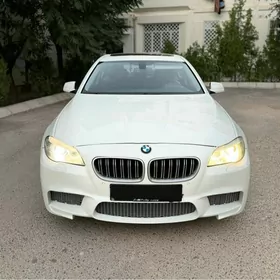 BMW F10 M5 2012
