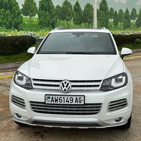 Volkswagen Touareg 2013