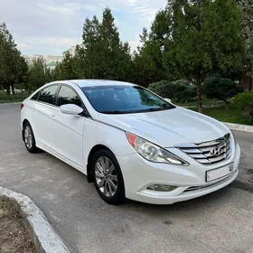 Hyundai Sonata 2012