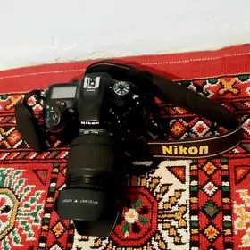 Nikon D 7100