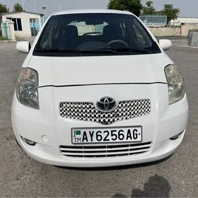 Toyota Yaris 2008