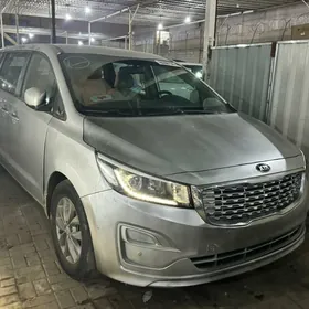 Kia Sedona 2019