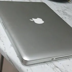 macbookpro. noutbuk