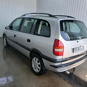 Opel Zafira 2002