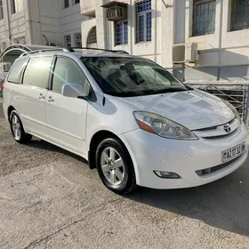 Toyota Sienna 2009