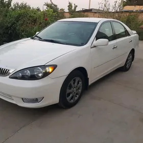 Toyota Camry 2005