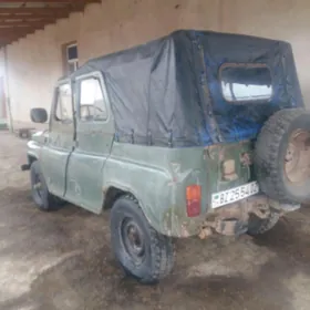 UAZ 469 1980