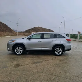 Toyota Highlander 2019