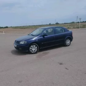 Opel Astra 2000