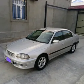 Toyota Avensis 2000