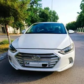 Hyundai Elantra 2018