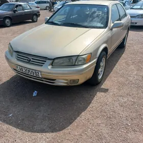 Toyota Camry 1998