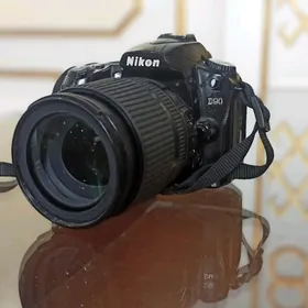 Nikon d90