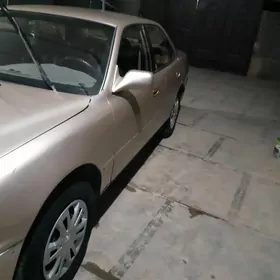 Toyota Camry 1996