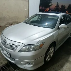 Toyota Camry 2011