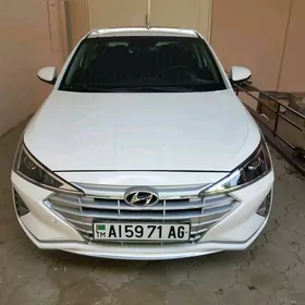 Hyundai Elantra 2019