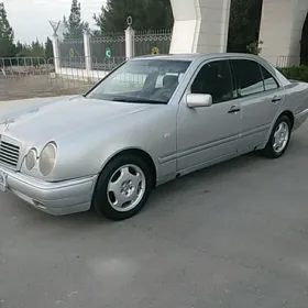 Mercedes-Benz C320 1997