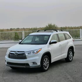 Toyota Highlander 2016