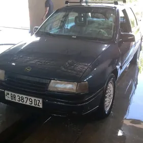 Opel Vectra 1992