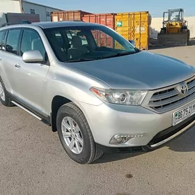 Toyota Highlander 2012