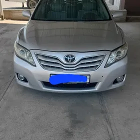 Toyota Camry 2011