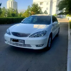 Toyota Camry 2005