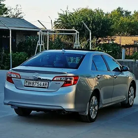 Toyota Camry 2013